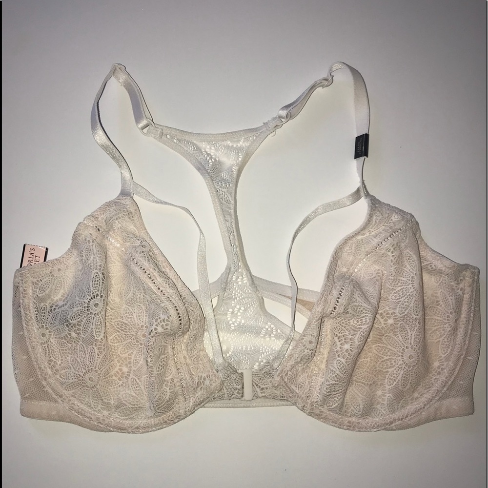Victoria’s Secret cream bra 36B
